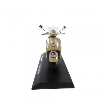 Machetă moto Magazine Models [1:18] - Vespa 2006 GT 250 - Brown